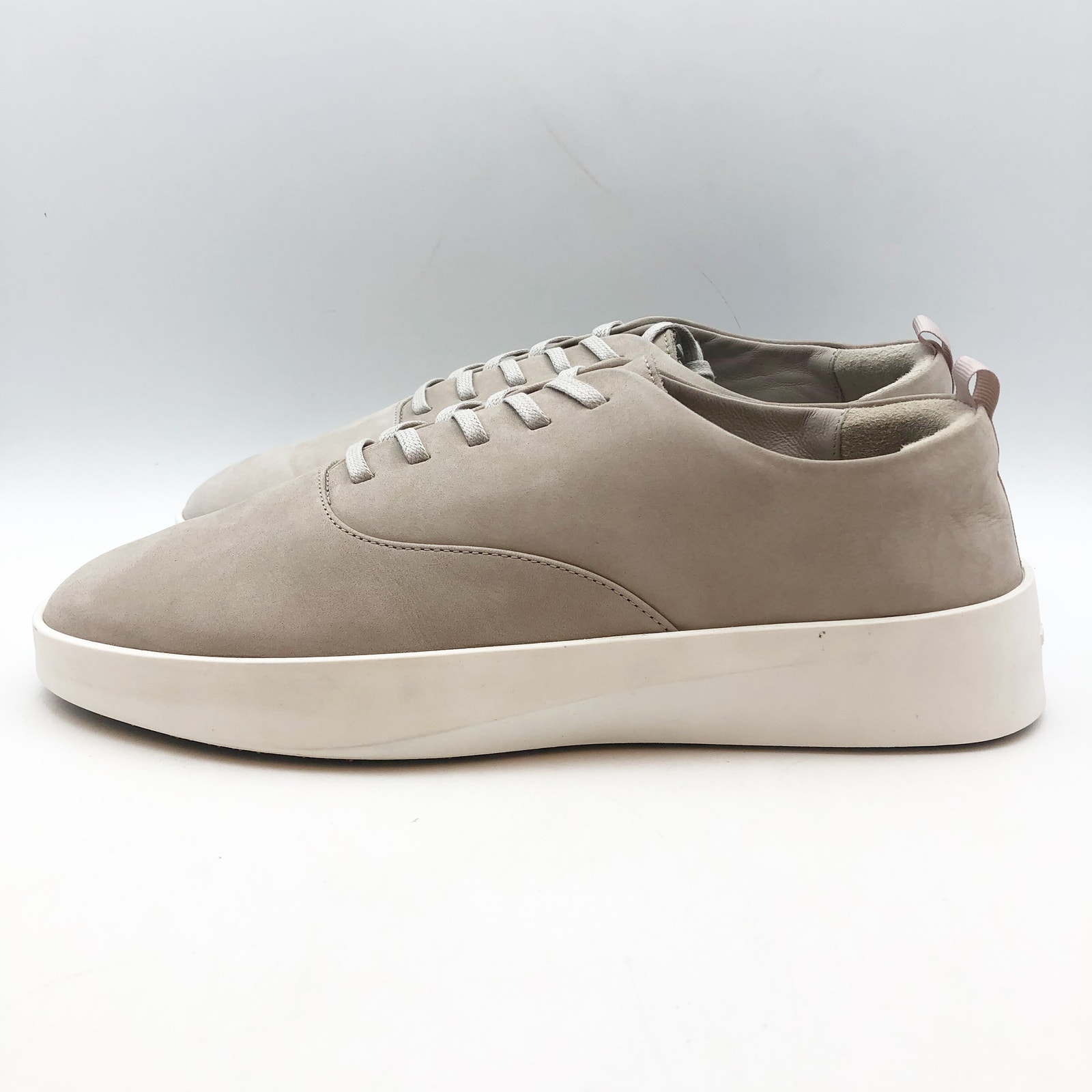 Wolf & Shepherd Cruise Casual Sneakers Mens 8 Womens 9.5 Gray Nubuck Leather Nib — image 7 of 8